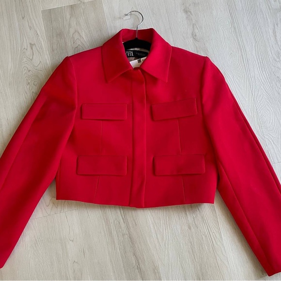 ZARA red suit - Picture 3 of 8